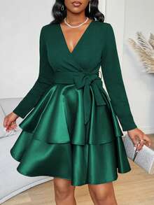 SHEIN Clasi 女式优雅纯色V领系带短款连衣裙 - 綠色 - 查看 5
