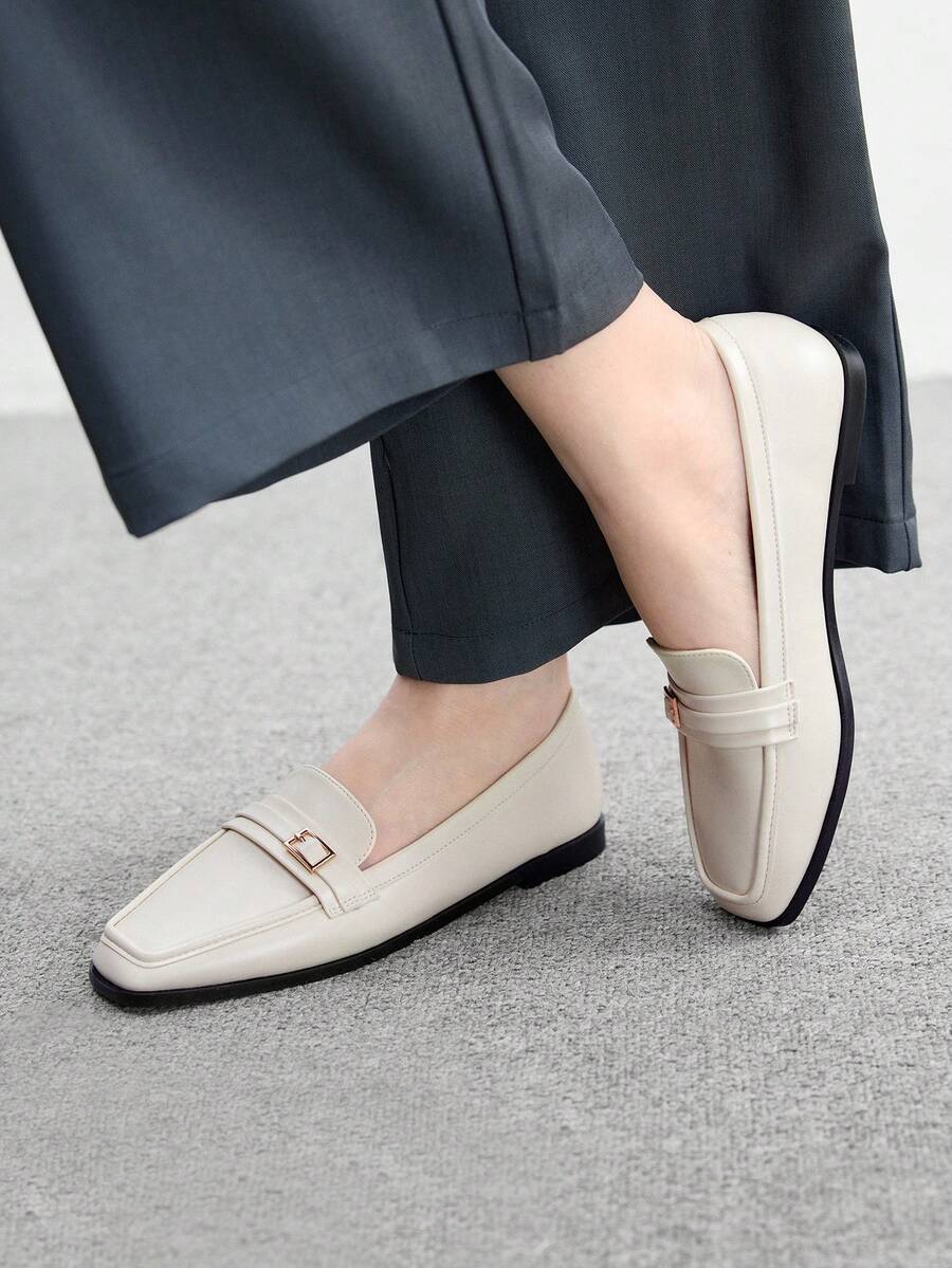 CUCCOO BIZCHIC 女士红色油蜡皮玛丽珍平底鞋，Y2K、朋克、机车风、酷女孩风格，适合万圣节、圣诞节、派对 - 米色 - 查看 1