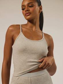 MUSERA ESSENTIALS Camiseta de tirantes finos, de costilla suave y espalda de tirantes, prenda interior esencial para otoño, invierno, primavera y verano, ideal para el día a día, el descanso y las vacaciones - Gris - Ver 2