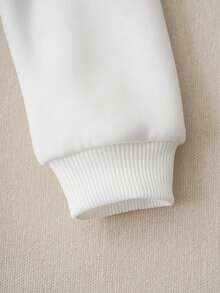 HELLO KITTY AND FRIENDS | SHEIN 2 件套女婴卡通格子蝴蝶结猫咪印花针织圆领羊毛宽松运动衫和喇叭裤套装，秋冬