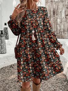 EMERY ROSE Casual Minimalist Ditsy Floral Pattern Loose Fit Round Neck Plus Size Dress, Suitable For Autumn/Winter - Black - View 1