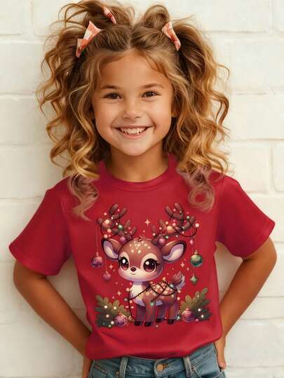 Tween Girls Christmas Deer Graphic Tee - Combination Of Deer And Christmas Elements Design, Red Short Sleeve Crew Neck Summer Top, Suitable For Girls, Casual, Comfortable And Fashionable, Christmas Daily Wear, Cute Casual Style And Popular Slogan, Suitable For Girls And Children, Lively Children's Clothing, Vibrant Printed T-Shirt