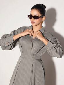 Modelyn Vestido midi elegante para mulher com gola de camisa e riscas cinzentas, manga comprida, estilo commuter para escritório, outono/inverno - Caqui - Ver 4