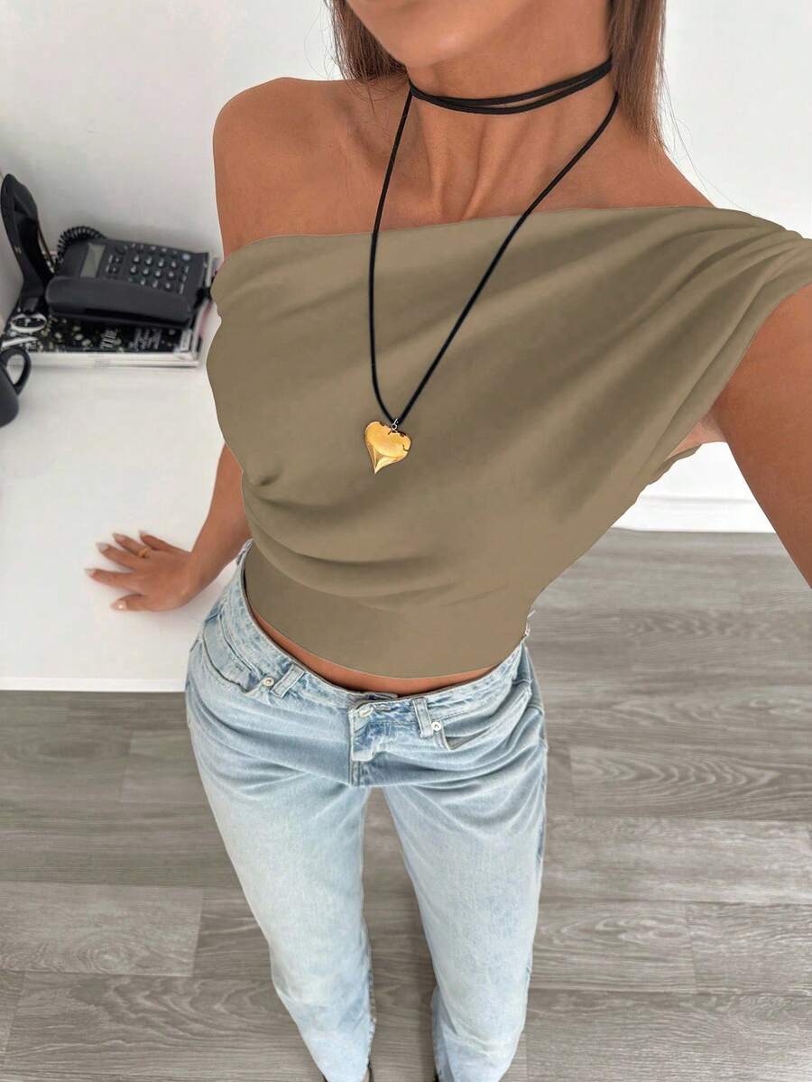 Siren Gaze 女士休闲优雅斜肩褶饰短款上衣，适合夏季，适合日常穿着 - 卡其色 - 查看 1