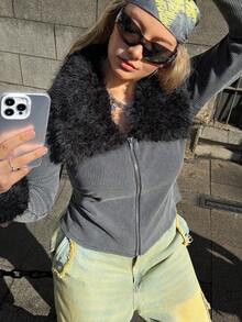 Muchica Plus Size Women's Black Textured Snow Flake Design High Collar Casual T-Shirt, Suitable For Outdoor Leisure Designs Of Oversized Clothing Using Water Washing Technology. A Cozy And Stylish Oversized Cardigan For Curvy Ladies, And An Oversized Casual Coat For Women. Cool Fur Collar