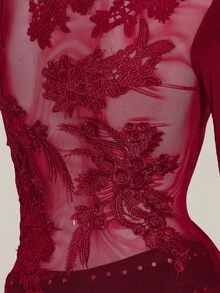 SHEIN ICON Áo thun tay dài thêu họa tiết chắp vá lưng ôm sát dành cho nữ - Màu Đỏ Sâu - Xem 9
