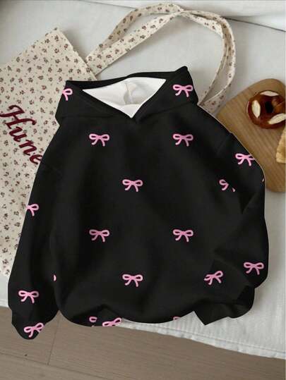 SHEIN 女童休闲可爱蝴蝶结印花连帽卫衣，秋冬季套头卫衣，适合日常、户外、上学和运动穿着，黑色蝴蝶图案秋季卫衣