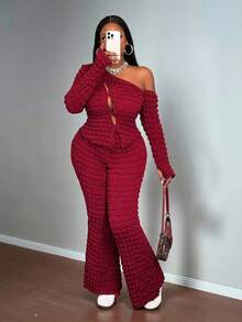 Slaydiva Party Exclusive 2025 New Preppy Style Autumn/Winter New Women's Plus Size Cold-Shoulder Asymmetric Hollow Long Sleeve Top + Bodycon Flare Pants Outfit, Suitable For Party, Outing, Sexy, Date, Bar, Fashion