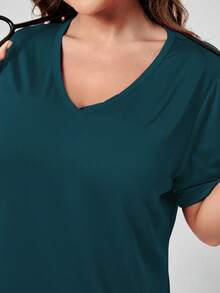 TaskEZ Plus Size Solid Color Short Sleeve Double Pocket Scrub Uniform Top - Teal Blue - View 3