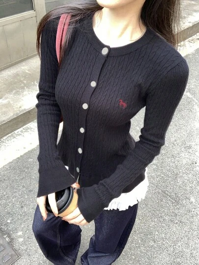 DAZY كارديجان كاجوال للنساء بياقة مستديرة وأكمام طويلة، مزين بالتطريز والدانتيل بألوان متباينة