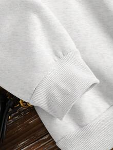 Flirla 可爱又有创意的熊猫印花口袋连帽女士卫衣 - 淺灰色 - 查看 4