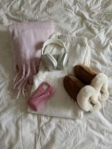 SHEIN EZwear Women Solid Color Casual Comfy Fuzzy Sweater Pants With Pockets In Fall/Winter