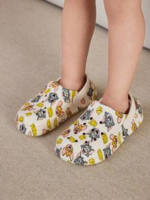 TOM & JERRY X SHEIN Cute Cartoon White Children's Slip-On Garden Clogs Toddlers & Kids Non-Slip Breathable Quick-Drying Water Shoes, Lightweight And Durable EVA Material, Unisex For Boys Girls In The House, Bthroom, Playground, Swimming Pool, Beach Shower Slides Slippers Sandals Indoor Outdoor,Cat - White - View 2