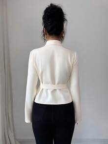 Elenzga Damen elegante asymmetrische Saum figurbetonte kurze Bluse mit Kreuzausschnitt, geeignet für den Arbeitsweg, Urlaub, Nachmittagstee - Aprikosenfarben - Übersicht 2