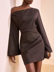 Zivah 2025 Autumn And Winter New Commuter Elegant Old Money Style Linen Texture Brown One-Shoulder Flared Long Sleeve Waist Pleated Women Mini Dress, Suitable For Travel, Shopping, Commuting, Dating, Party, Gathering, Brunch Clothing, Airport Wear, Christmas, New Year, Festival, Asymmetric, Women's Office Wear, Wedding Guest Dress