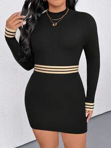 SHEIN PETITE CURVE Gaun Rajut Pas Badan Motif Garis-Garis Blok Warna Kasual Musim Gugur Ukuran Plus - MultiWarna - View 1