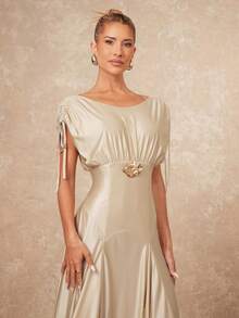 Lumalex 女式亮面缎面弹力大金属装饰褶皱腰喇叭裙 - 金色 - 查看 7