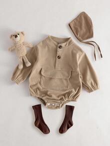 SHEIN 1pc Baby Boy's Fashion Patchwork Bodysuit With Large Pockets, Spring/Autumn Outdoor Bodysuit Baby Outfit Knit Outfit Boy Baby Casual Bodysuit Baby Fall Newborn Suit New Born Neutral Outfit Natural Baby Clothes New Born Neutral Baby Clothes Unisex Baby Clothes Neutral Baby Boy Tan Outfit Mocha Baby Clothes Brown Baby Clothes