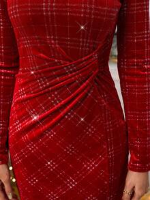 SHEIN Clasi Velvet Twist Knot Bodycon Dress, Christmas Dress For Women,Christmas Women Green Dress,Christmas Clothes,Glitter ,Christmas ,Party - Red - View 9
