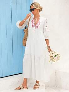 Vivid Eden 女式 V 领流苏绳拼布刺绣纹理面料 A 字形度假连衣裙 - 紅白色 - 查看 7