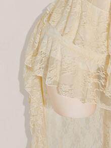 SHEIN ICON Robe nuisette à volants avec encolure en V noire, grande taille. Robe sexy à fines bretelles et ourlet à volants, style Y2K avec partie avant courte et dos long