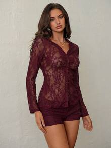 Aloruh 2 件套女士勃艮第酒红色和紫色蕾丝浪漫复古性感修身衬衫和低腰迷你短裤套装，初秋 - 紫紅色 - 查看 6