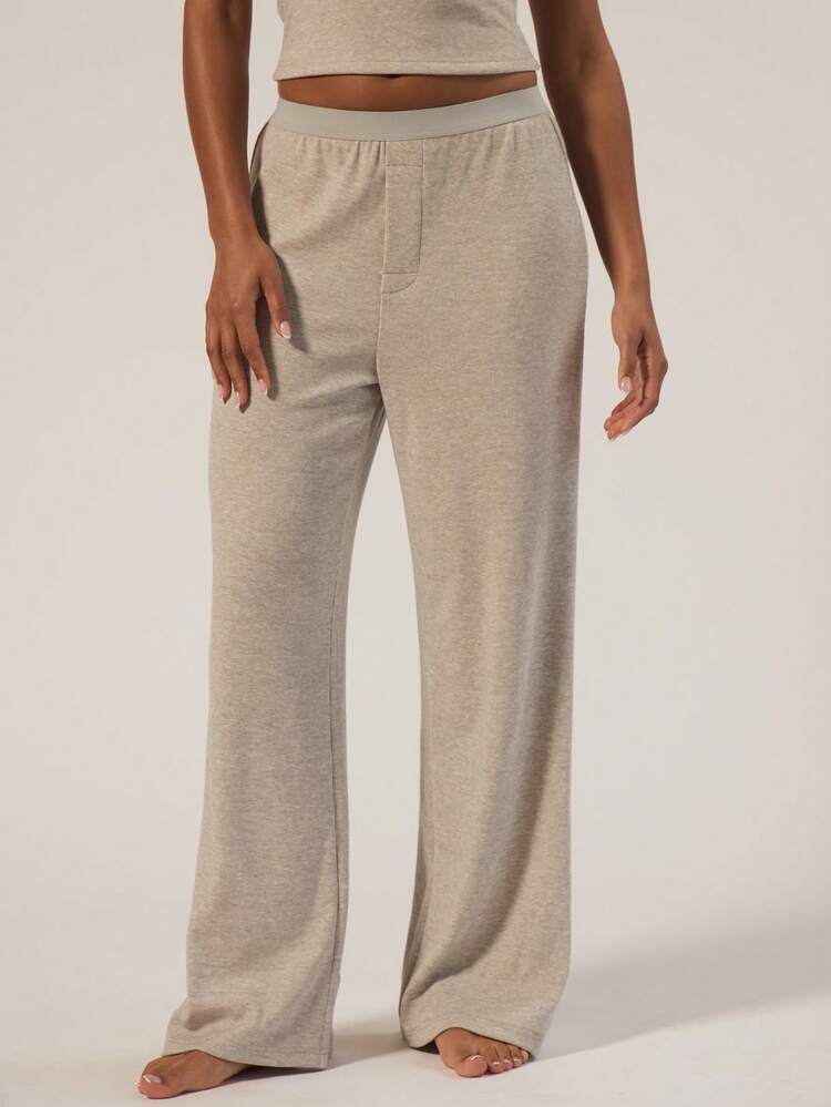 MUSERA ESSENTIALS 弹性腰身直筒柔软罗纹长裤，秋冬季日常舒适居家必备，春季度假休闲穿着。 - 淺灰色 - 查看 2