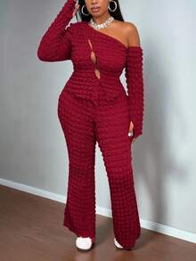 Slaydiva Party Exclusive 2025 New Preppy Style Autumn/Winter New Women's Plus Size Cold-Shoulder Asymmetric Hollow Long Sleeve Top + Bodycon Flare Pants Outfit, Suitable For Party, Outing, Sexy, Date, Bar, Fashion