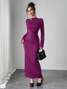 Modelyn 女式纯色荷叶边喇叭袖修身优雅连衣裙 - 中紫紅色 - 查看 2
