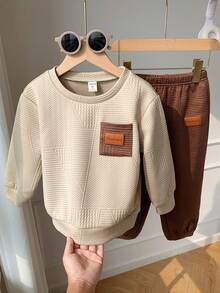 SHEIN 2 件套儿童男孩休闲可爱撞色拼布圆领套头衫和松紧腰慢跑裤针织套装，适合学校、花园、海滩、生日、所有季节（春、夏、秋、冬），羊毛，加厚 - 棕色 - 查看 5