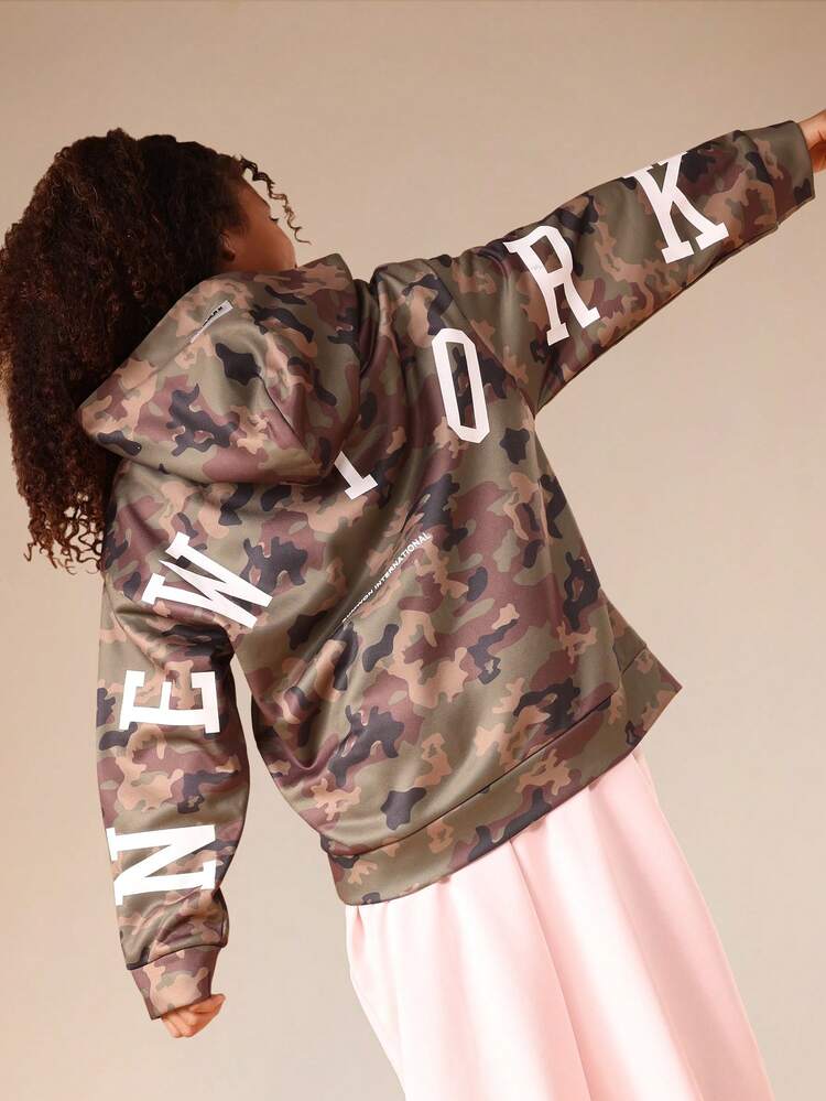 Oversized Camouflage Hoodie