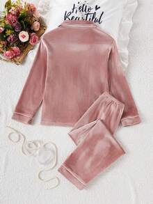 SHEIN 女童睡衣，粉色韩国天鹅绒柔软面料，心形刺绣开衫长袖和裤子两件套睡衣套装 - 珊瑚粉 - 查看 2