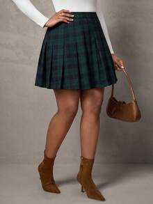 SHEIN Tall CURVE Plus Size Vintage Plaid Pleated A-Line Skirt/Winter - Green - View 5