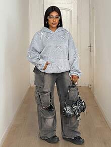 Maweii Plus Size Women Butterfly Decor Drop Shoulder Long Sleeve Loose Sweatshirt - Grey - View 5