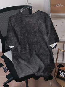 LOONEY TUNES X SHEIN 男士休闲字母和卡通图案圆领短袖T恤，夏季 - 白色 - 查看 2