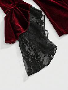 ROMWE Gothic Style Christmas Palace Bat Collar Cross Pendant Flare Sleeve Velvet Lace Jacket - Burgundy - View 4