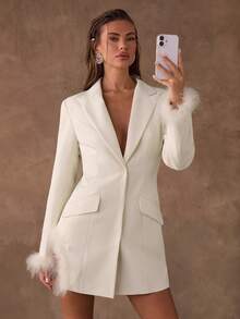 SHEIN BAE Women's Fall/Winter Fashion Collection Faux Fur Collar & Hem Long-Sleeve Suit Dress Featuring A Flattering Openwork Design Along The Side Seams Perfect For Parties, Birthday Celebrations, Girls' Nights Out, And Christmas Gatherings