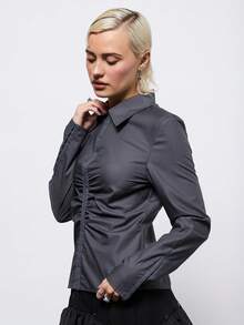 COUREZ 修身褶皱长袖衬衫，钩扣式设计 / Y2K 冬季外出灰色上衣，性感夜店派对上衣，新年必备 - 深灰色 - 查看 5