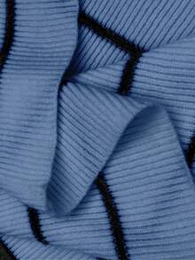 Flirla Vestido de punto de cuello alto, manga larga y ajustado con rayas para mujer de talla grande, otoño/invierno