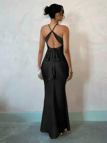 SHEIN BAE 夏季海滨度假优雅纯色杏色光滑缎面性感露背蝴蝶结长裙，适合日常约会、夜间外出、夜总会、派对、晚会、鸡尾酒会、泳池派对、节日礼服 - 黑色 - 查看 3