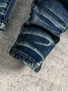 SHEIN Young Boy Distressed Vintage Casual Basic Blue Denim Stretch Skinny Jeans Fall Winter,For Kids Fall/Winter Daily Wear,Boys Streetwear,Boys Halloween,Christmas ,Boys New Year,Thanksgiving For Boys,Winter ,Toddler Jeans,Boys Denim Pants,Kids Denim Pants,Rockstar Kids,Boys Jeans Set - Dark Wash - View 5