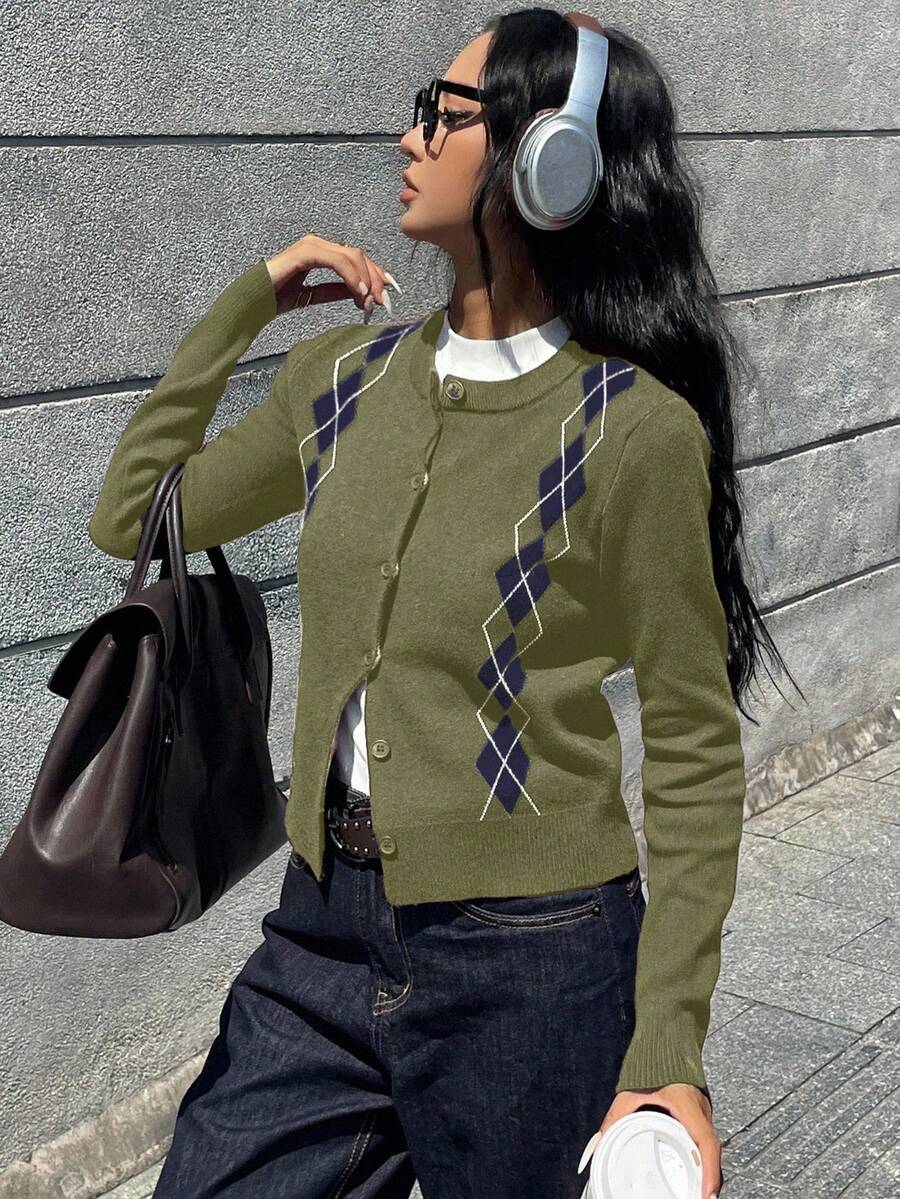 DAZY 复古格子提花撞色圆领长袖休闲街头风格针织开衫，女款，秋冬 - 綠色 - 查看 1