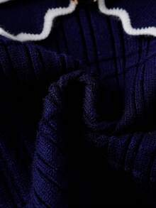 Ensemble pull et jupe pour bébé fille, à la mode automne-hiver 2025. Pull en tricot bleu marine à manches longues + jupe, avec col en dentelle et nœud papillon. Silhouette ample et confortable, parfait pour un look décontracté chic. Facile à assortir avec des collants ou des bottines. Idéal pour le quotidien et les sorties. - Bleu marine - Voir 7