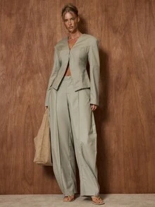 MUSERA Low V-Neck Structured Padded Shoulder Cinched Waist Blazer Only Cute Date Night Going Out Autumn Fall Night Out Work Clean Cut Winter Party Spring - Grey - View 4