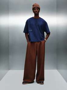 PLAYBOY X SUMWON Camiseta Gola Careca Ajuste Quadrado com Estampa Gráfica nas Costas e Design de Logo da Marca