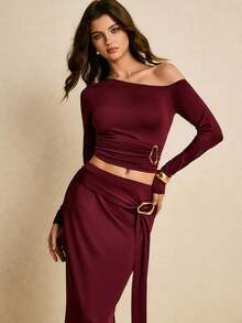 Poéselle 女式纯色斜肩长袖金属环装饰修身两件套服装 - 酒紅色 - 查看 5