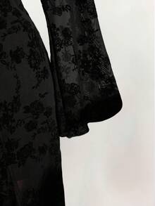 Amplova Conjunto de 2 piezas elegante de talla grande para mujer con blusa de manga acampanada con nudo delantero y estampado floral en malla y falda midi