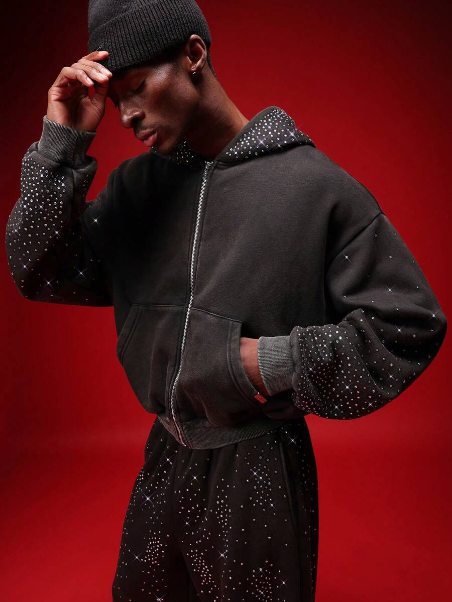 Áo khoác có mũ SUMWON khóa kéo toàn thân, chất liệu vải đã qua xử lý, đính đá lấp lánh và có dây rút điều chỉnh ở mũ, thích hợp mặc thường ngày vào mùa đông. - màu đen - Xem 1