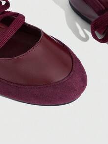 MISSGUIDED 经典芭蕾平底鞋，配缎带、漆皮、绒面革、混合材质、优雅秋冬舒适步行鞋 - 酒紅色 - 查看 4