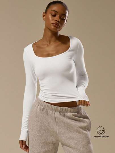 MUSERA ESSENTIALS Top de manga larga con cuello de escote ajustado, básico elegante y sexy para otoño, suave y mantecoso, ideal para Navidad y Acción de Gracias